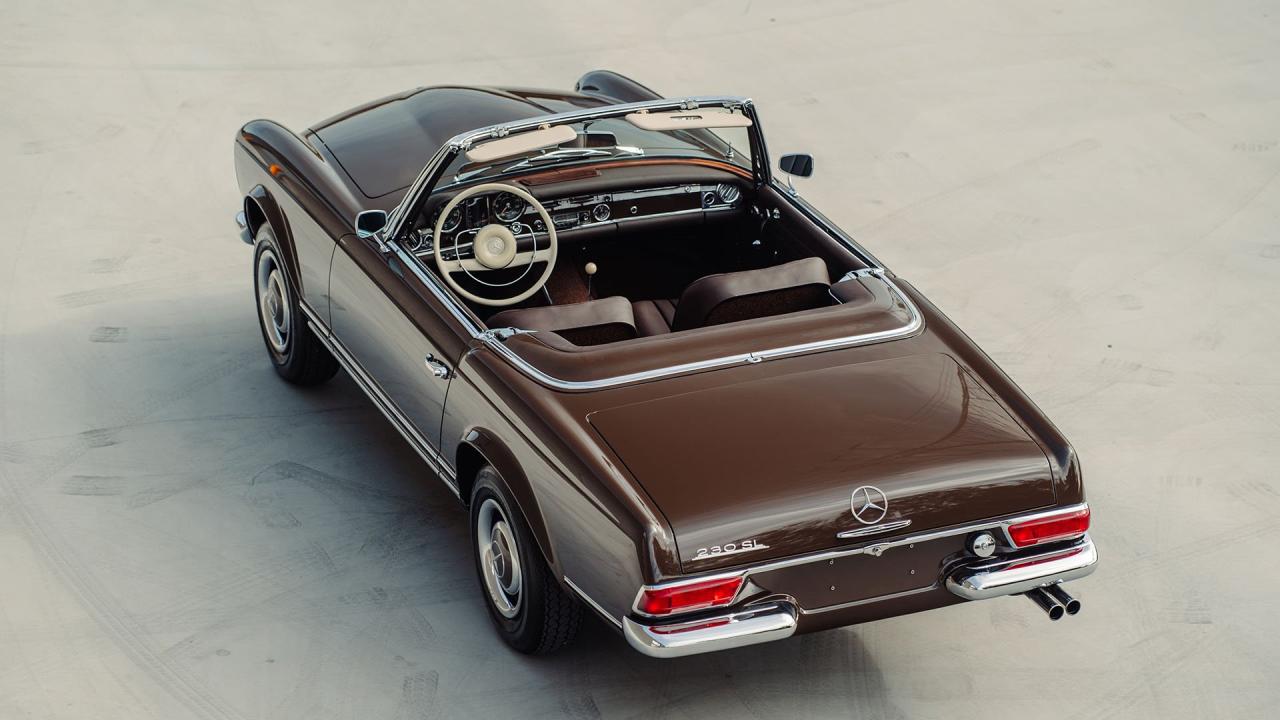 1965 Mercedes - Benz 230 SL Pagoda