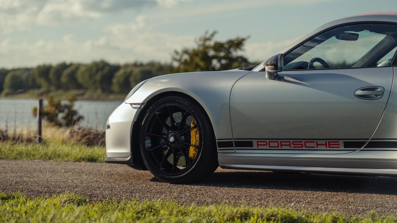 2016 Porsche 911 R