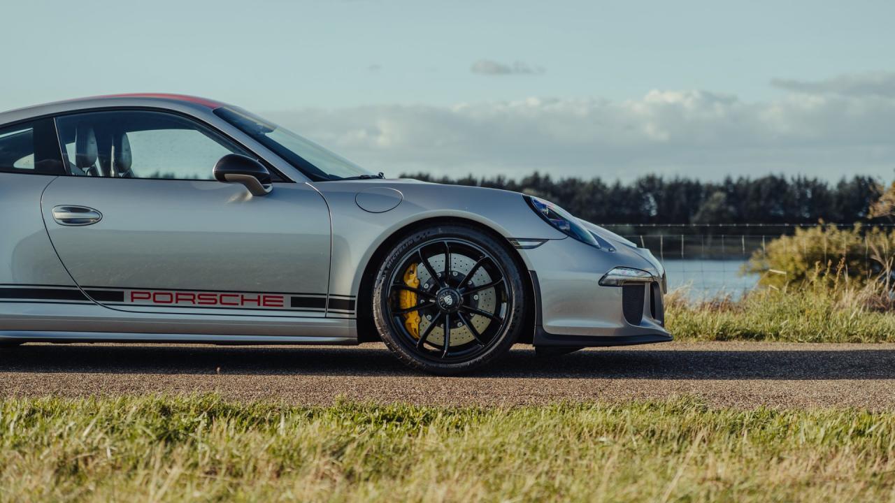 2016 Porsche 911 R