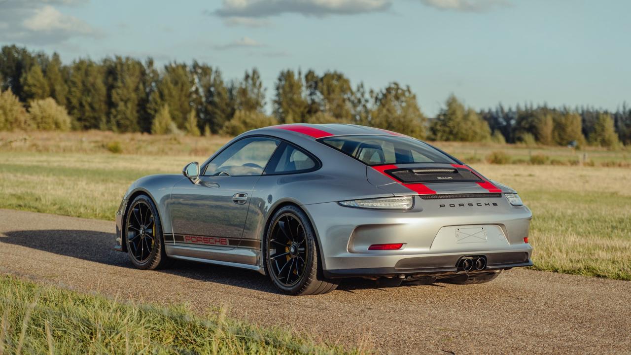 2016 Porsche 911 R