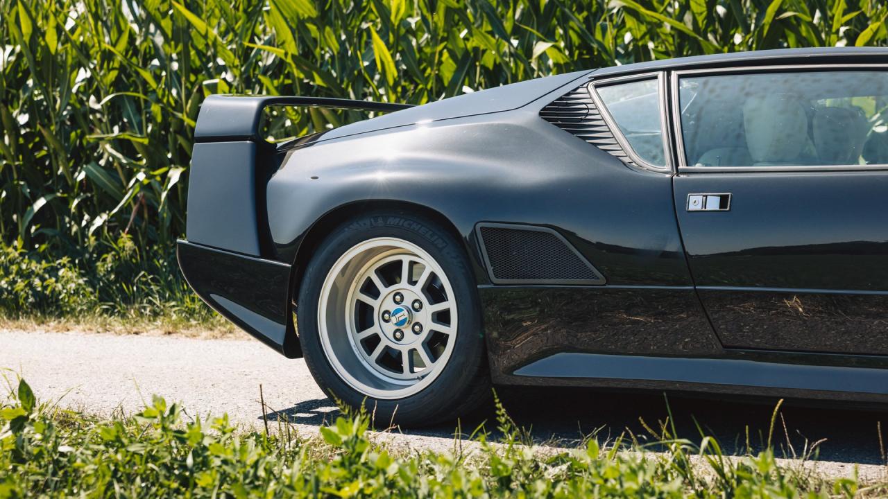 1991 De Tomaso Pantera Si