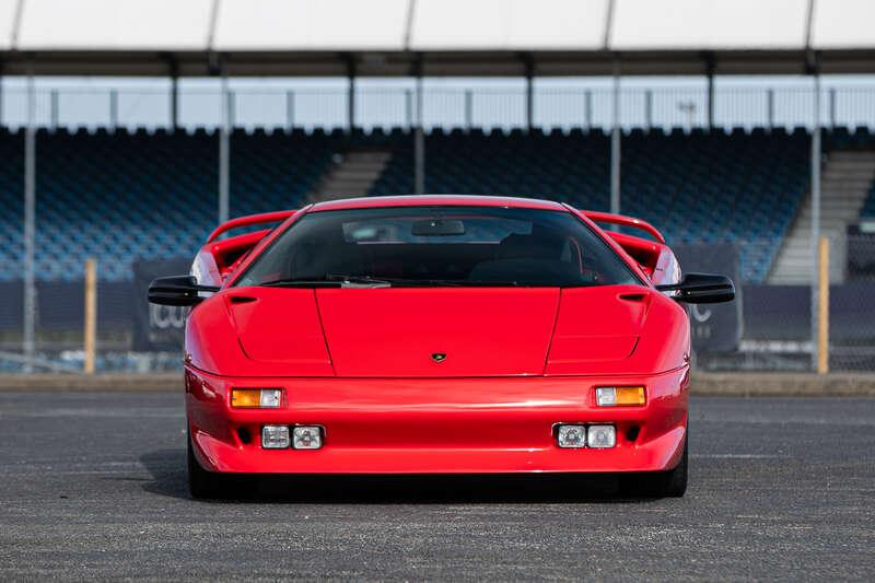 1991 Lamborghini DIABLO 5.7-LITRE 2WD SERIES 1