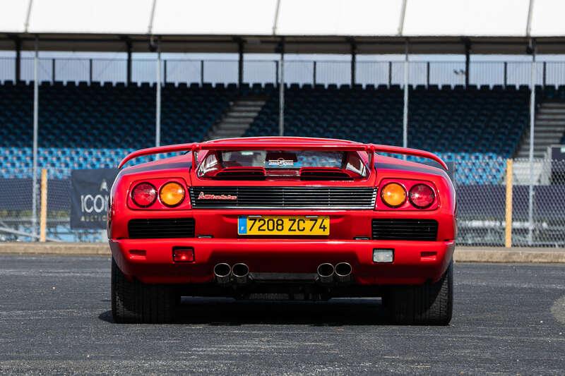1991 Lamborghini DIABLO 5.7-LITRE 2WD SERIES 1