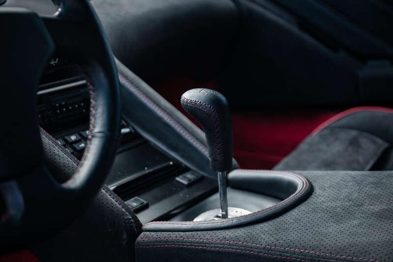 1991 Lamborghini DIABLO 5.7-LITRE 2WD SERIES 1