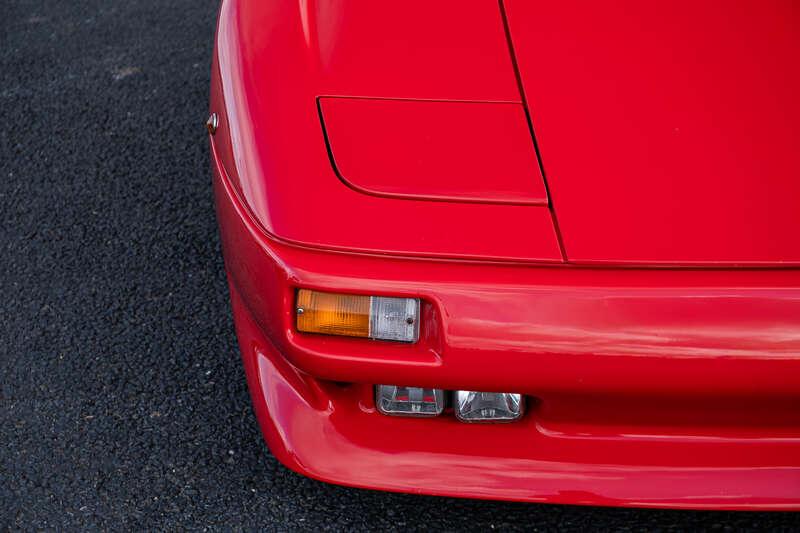 1991 Lamborghini DIABLO 5.7-LITRE 2WD SERIES 1