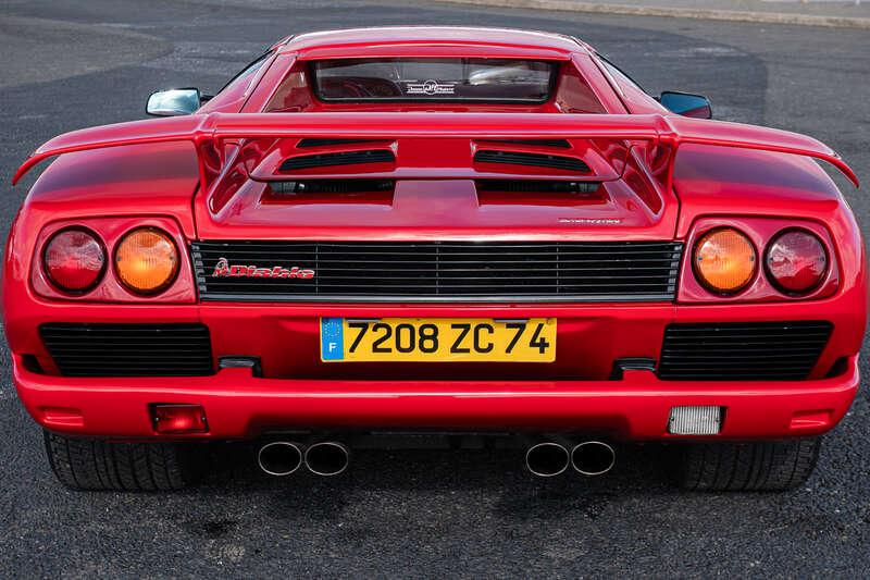 1991 Lamborghini DIABLO 5.7-LITRE 2WD SERIES 1