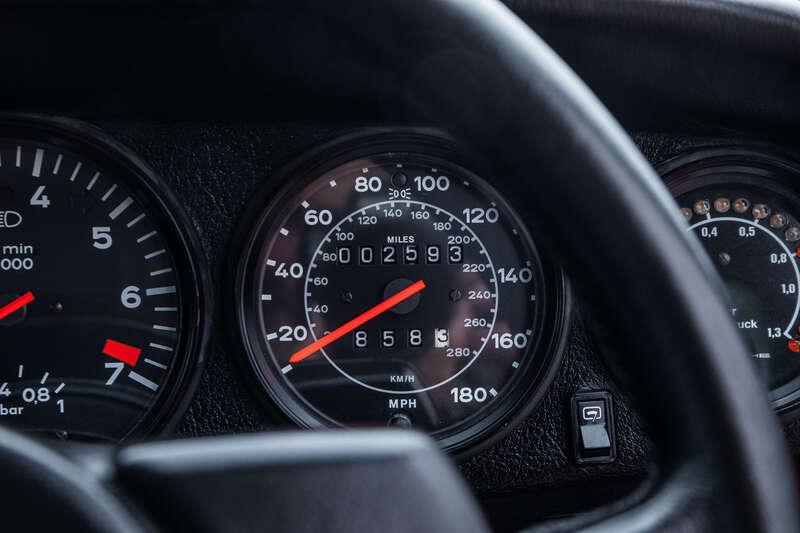 1986 Porsche 911 930 TURBO SE 3.3 FLACHBAU