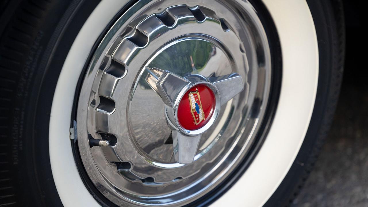 1957 Chevrolet Bel Air Convertible 283/245