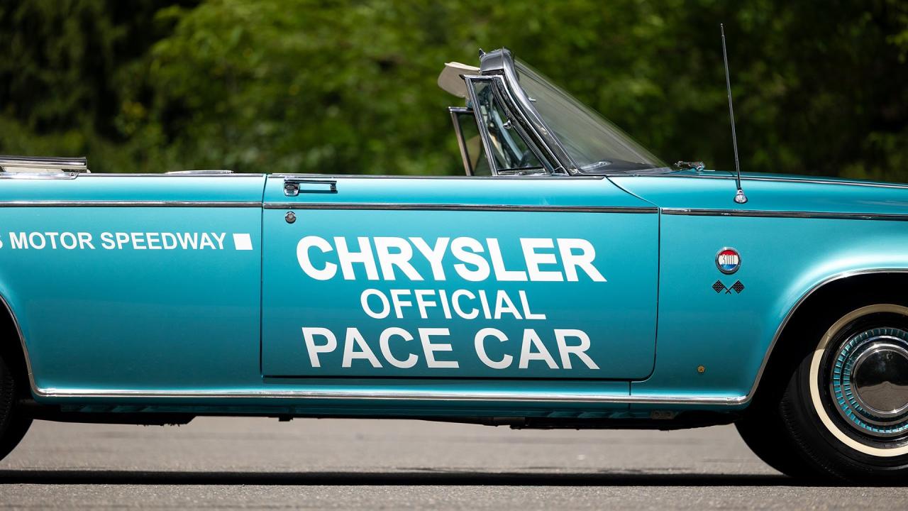 1963 Chrysler 300 Sport Pace Setter Convertible