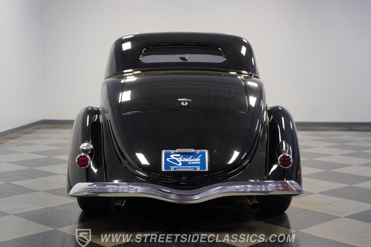 1936 Ford 3-Window Streetrod