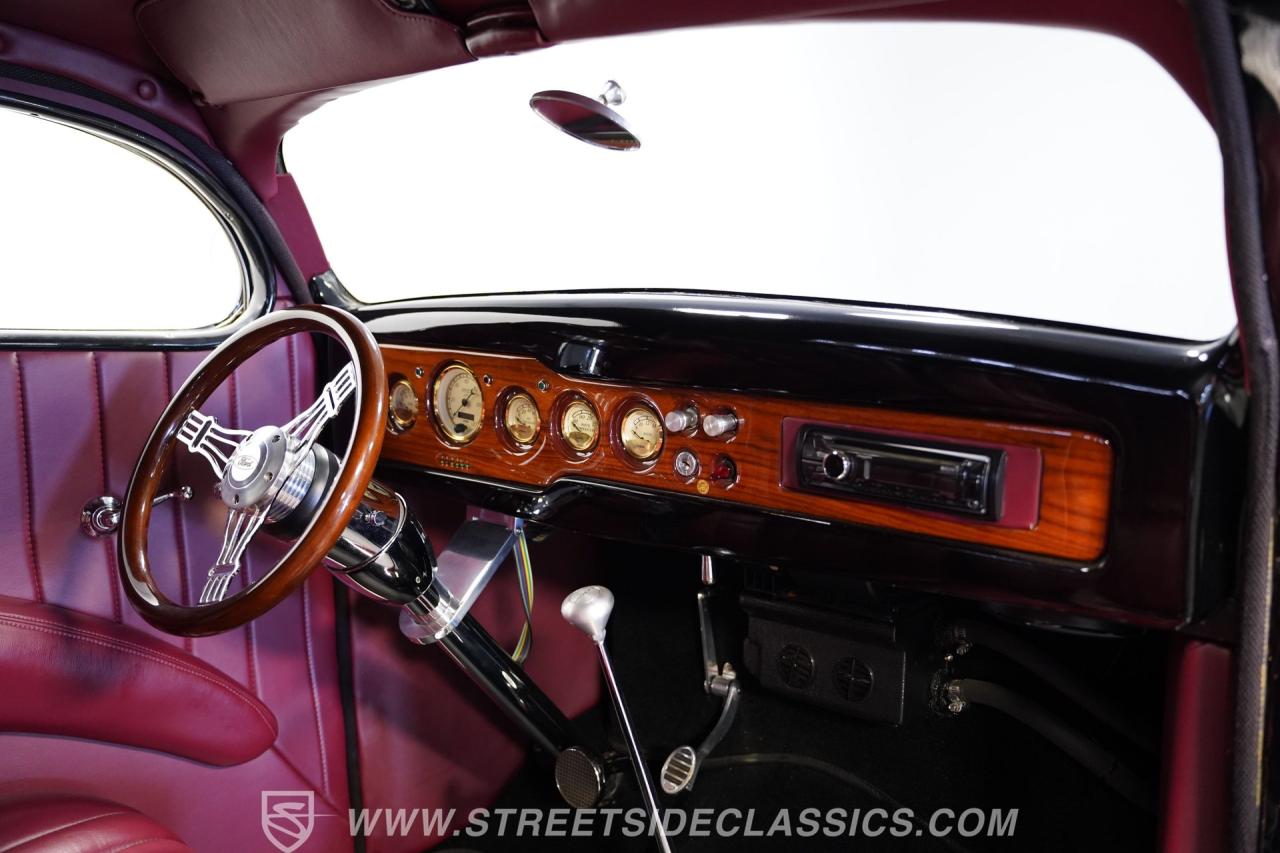 1936 Ford 3-Window Streetrod