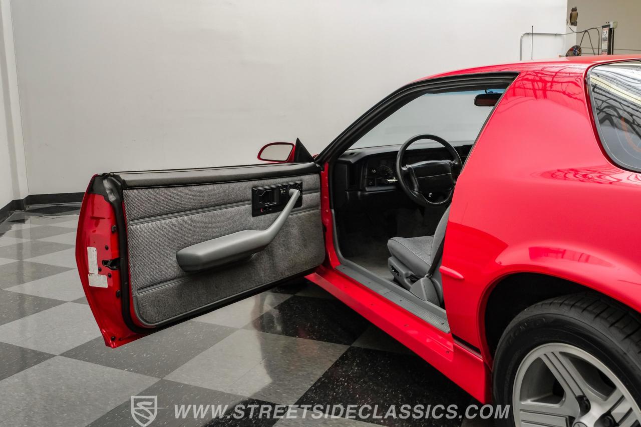 1990 Chevrolet Camaro IROC-Z