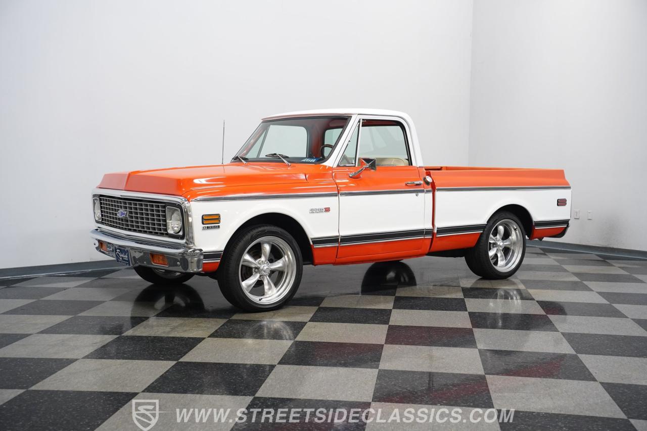 1972 Chevrolet C10 Custom Deluxe