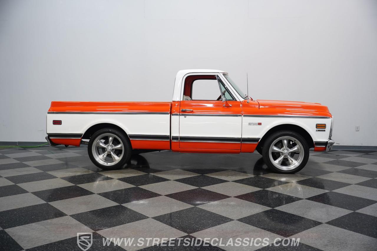 1972 Chevrolet C10 Custom Deluxe