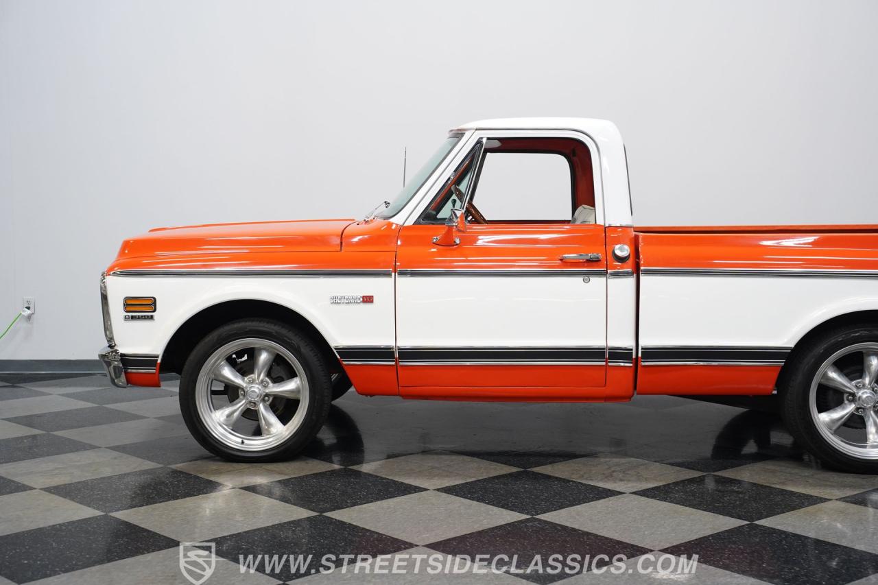 1972 Chevrolet C10 Custom Deluxe