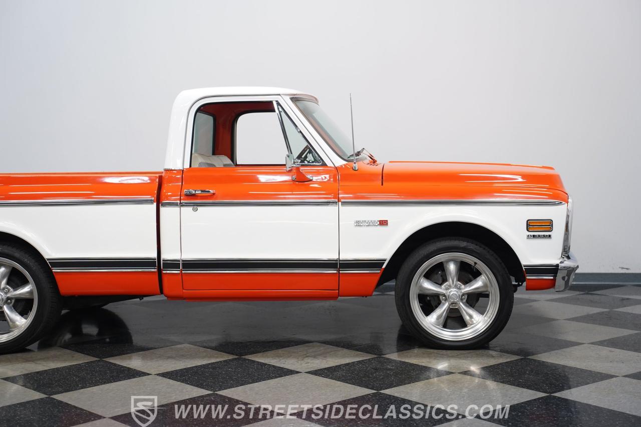 1972 Chevrolet C10 Custom Deluxe