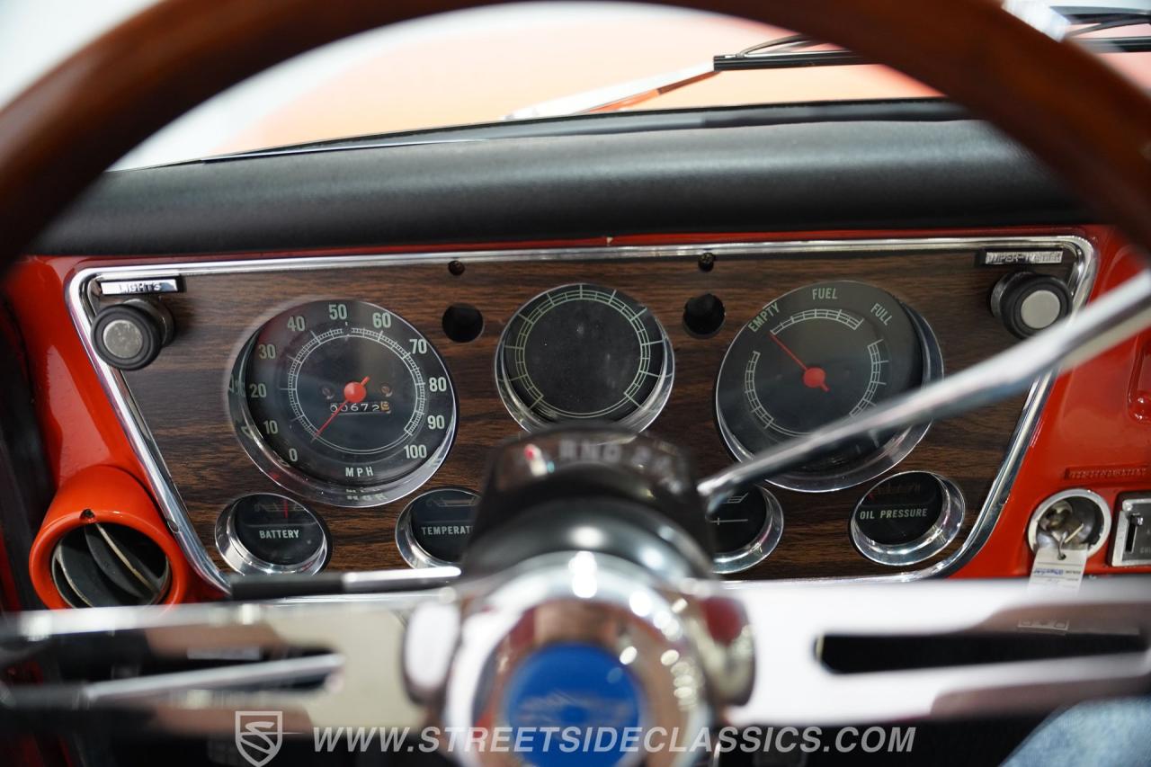 1972 Chevrolet C10 Custom Deluxe