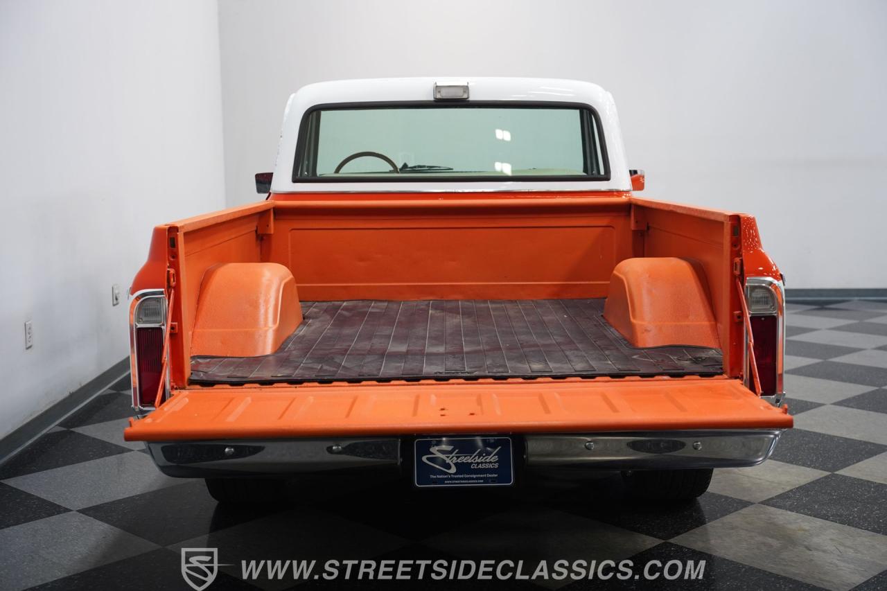 1972 Chevrolet C10 Custom Deluxe