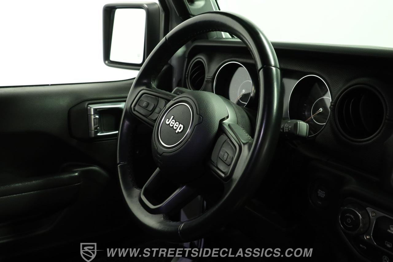 2022 Jeep Gladiator SoFlo Custom
