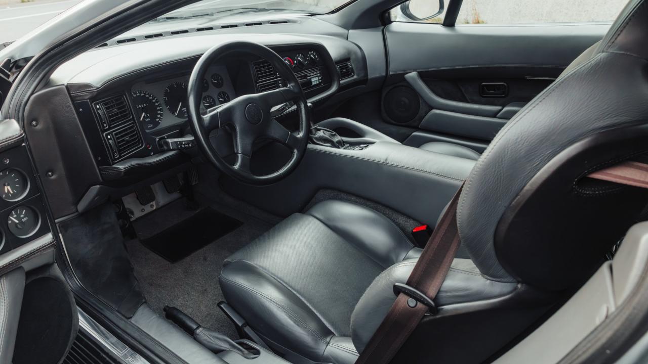 1992 Jaguar XJ220