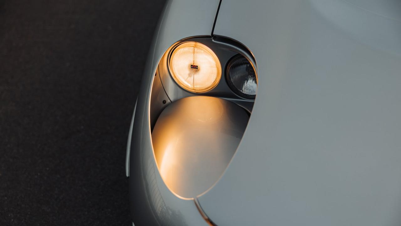 1992 Jaguar XJ220