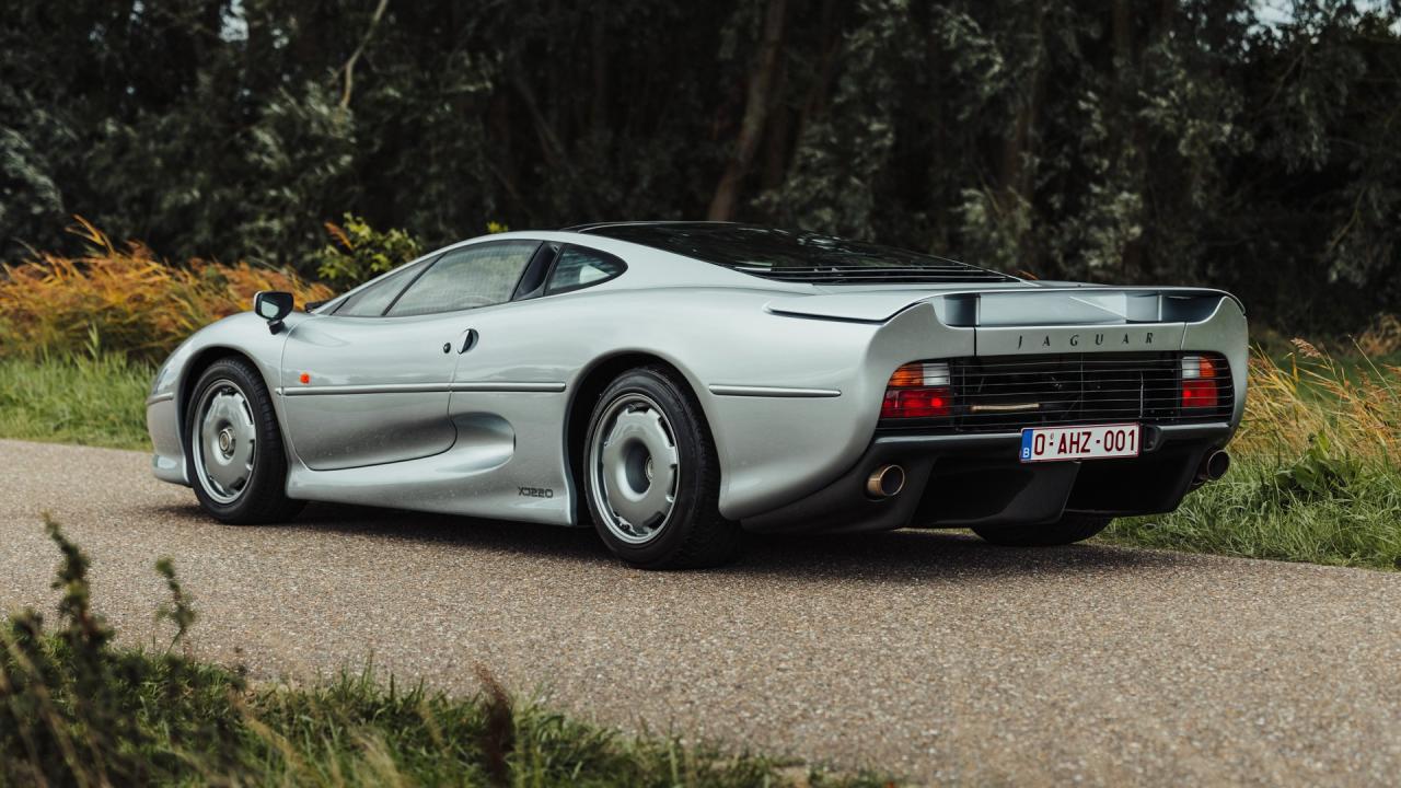 1992 Jaguar XJ220