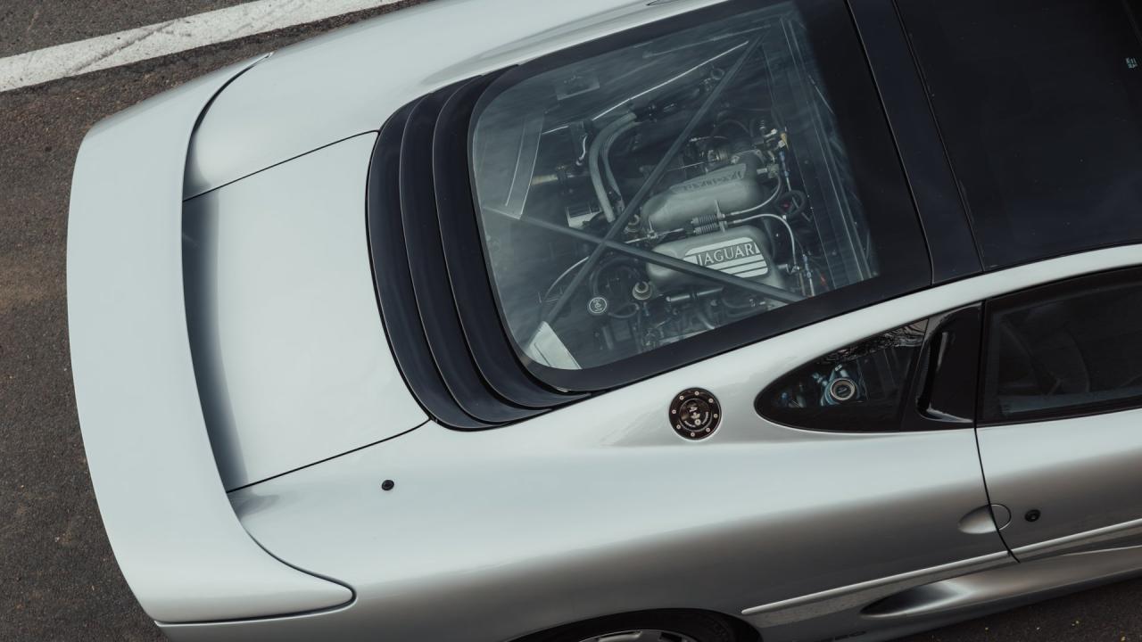 1992 Jaguar XJ220