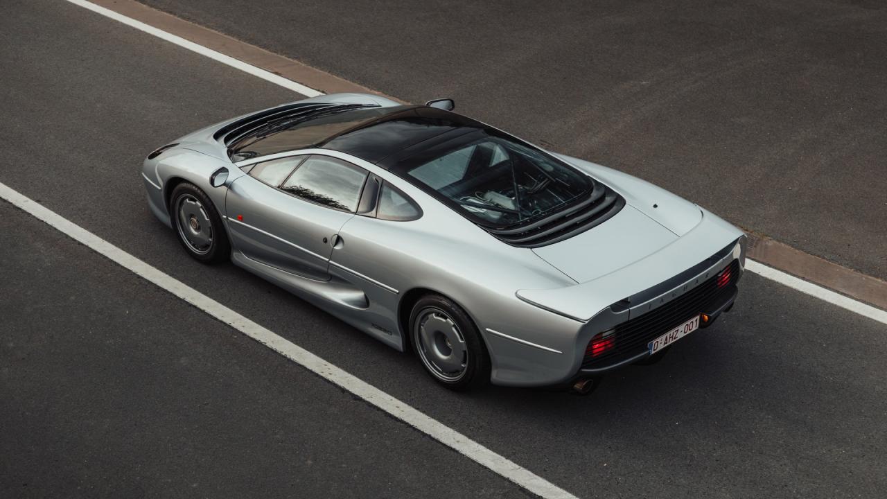 1992 Jaguar XJ220