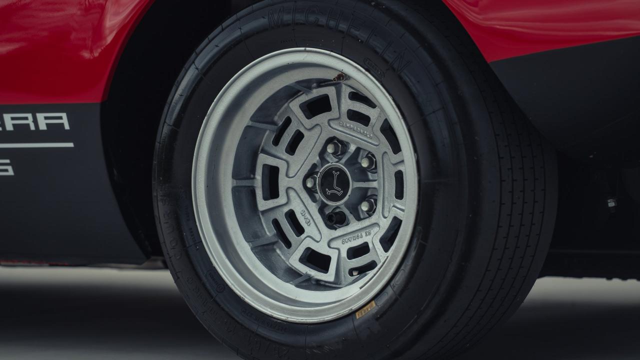 1972 De Tomaso Pantera GTS Group 3