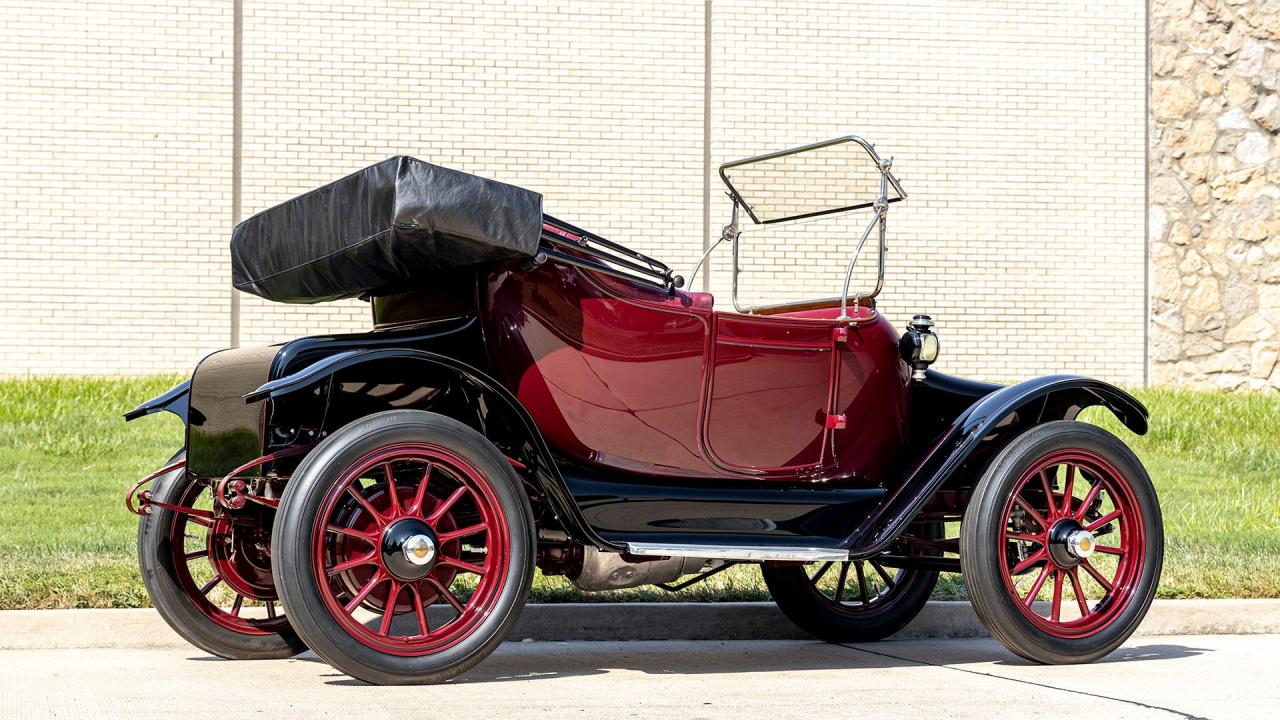 1914 Detroit Electric Model 46 Gentleman's Roadster