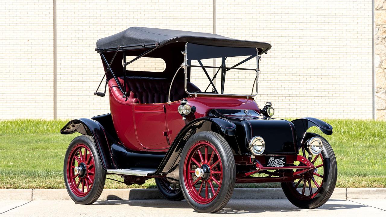 1914 Detroit Electric Model 46 Gentleman's Roadster