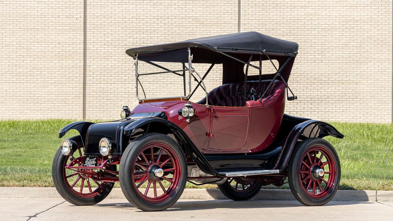 1914 Detroit Electric Model 46 Gentleman's Roadster