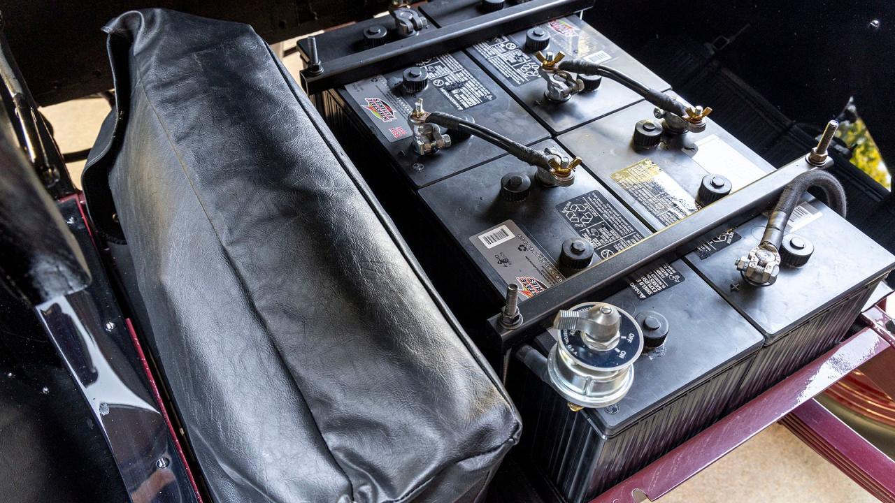 1914 Detroit Electric Model 46 Gentleman's Roadster