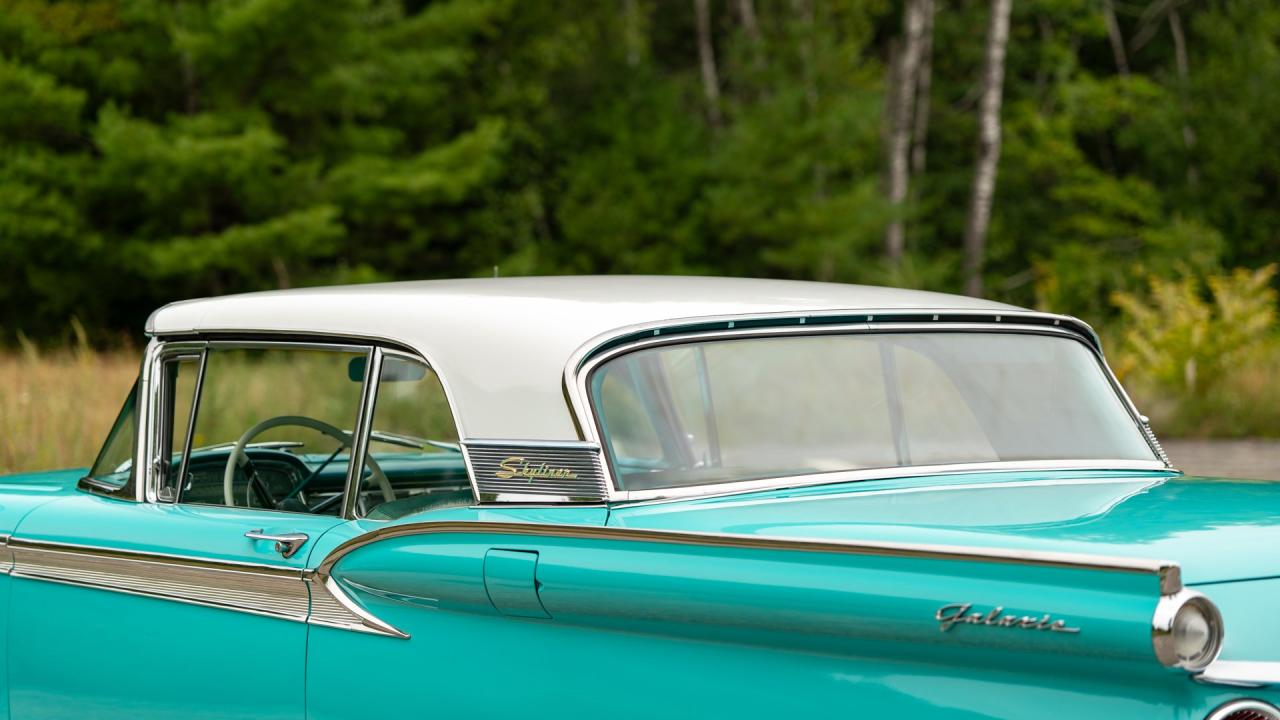 1959 Ford Galaxie V8 Skyliner Hard Top Convertible