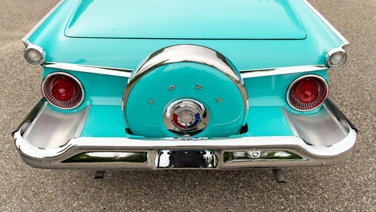 1959 Ford Galaxie V8 Skyliner Hard Top Convertible