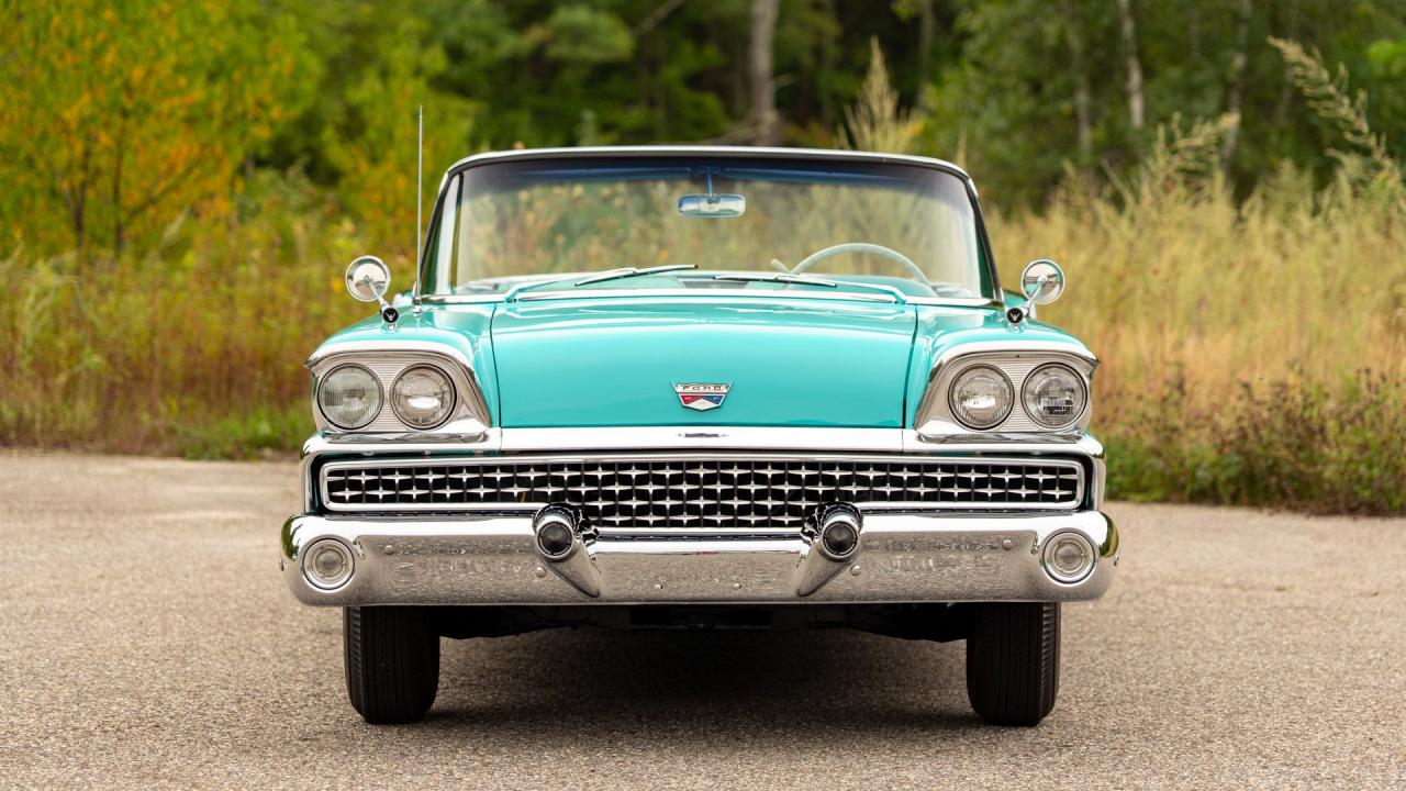 1959 Ford Galaxie V8 Skyliner Hard Top Convertible
