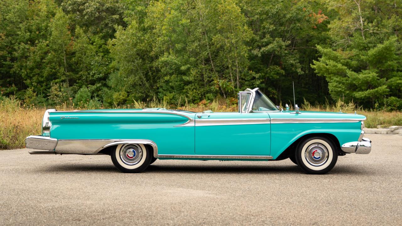 1959 Ford Galaxie V8 Skyliner Hard Top Convertible