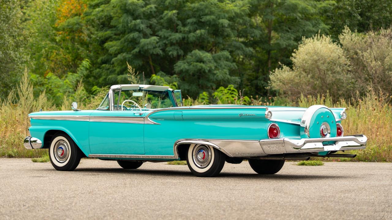 1959 Ford Galaxie V8 Skyliner Hard Top Convertible