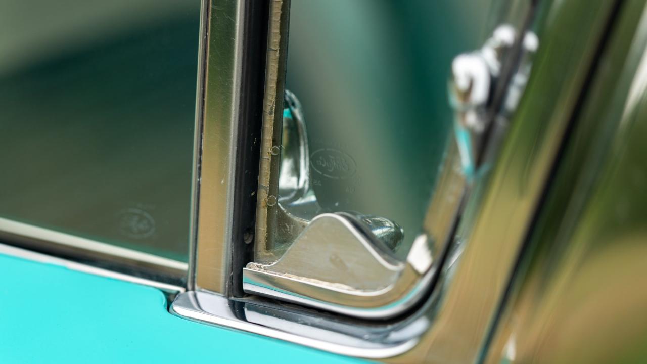 1959 Ford Galaxie V8 Skyliner Hard Top Convertible