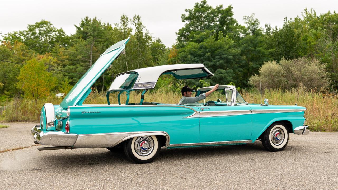 1959 Ford Galaxie V8 Skyliner Hard Top Convertible