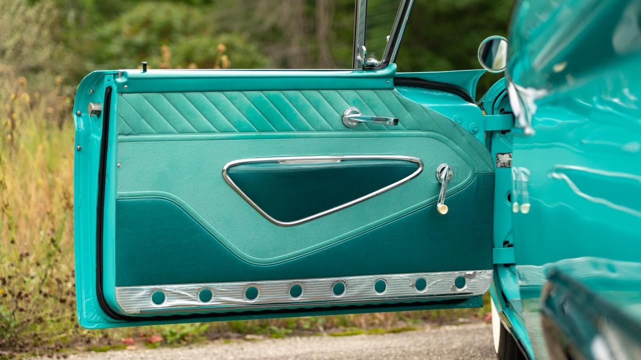 1959 Ford Galaxie V8 Skyliner Hard Top Convertible