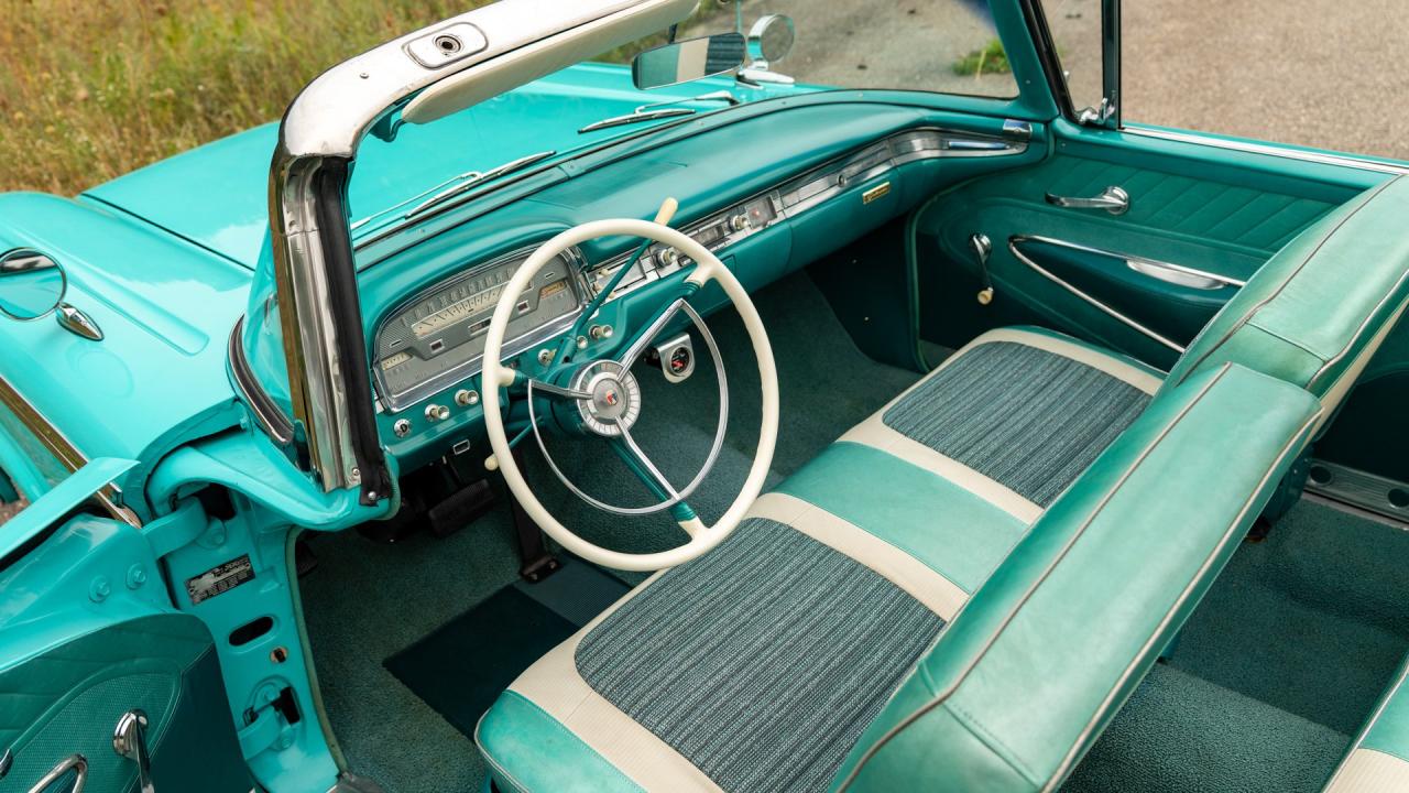 1959 Ford Galaxie V8 Skyliner Hard Top Convertible