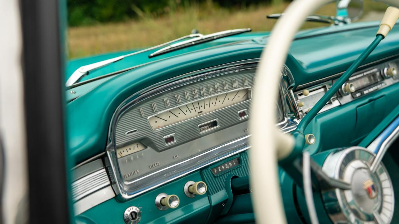 1959 Ford Galaxie V8 Skyliner Hard Top Convertible