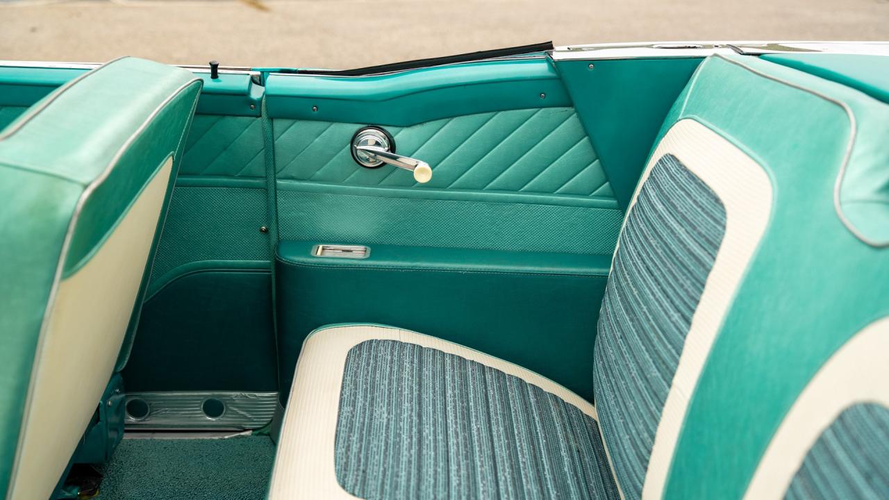 1959 Ford Galaxie V8 Skyliner Hard Top Convertible
