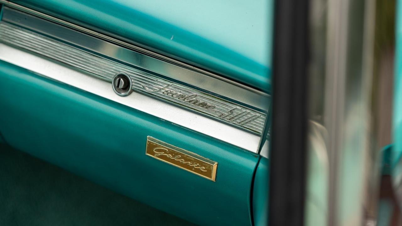 1959 Ford Galaxie V8 Skyliner Hard Top Convertible