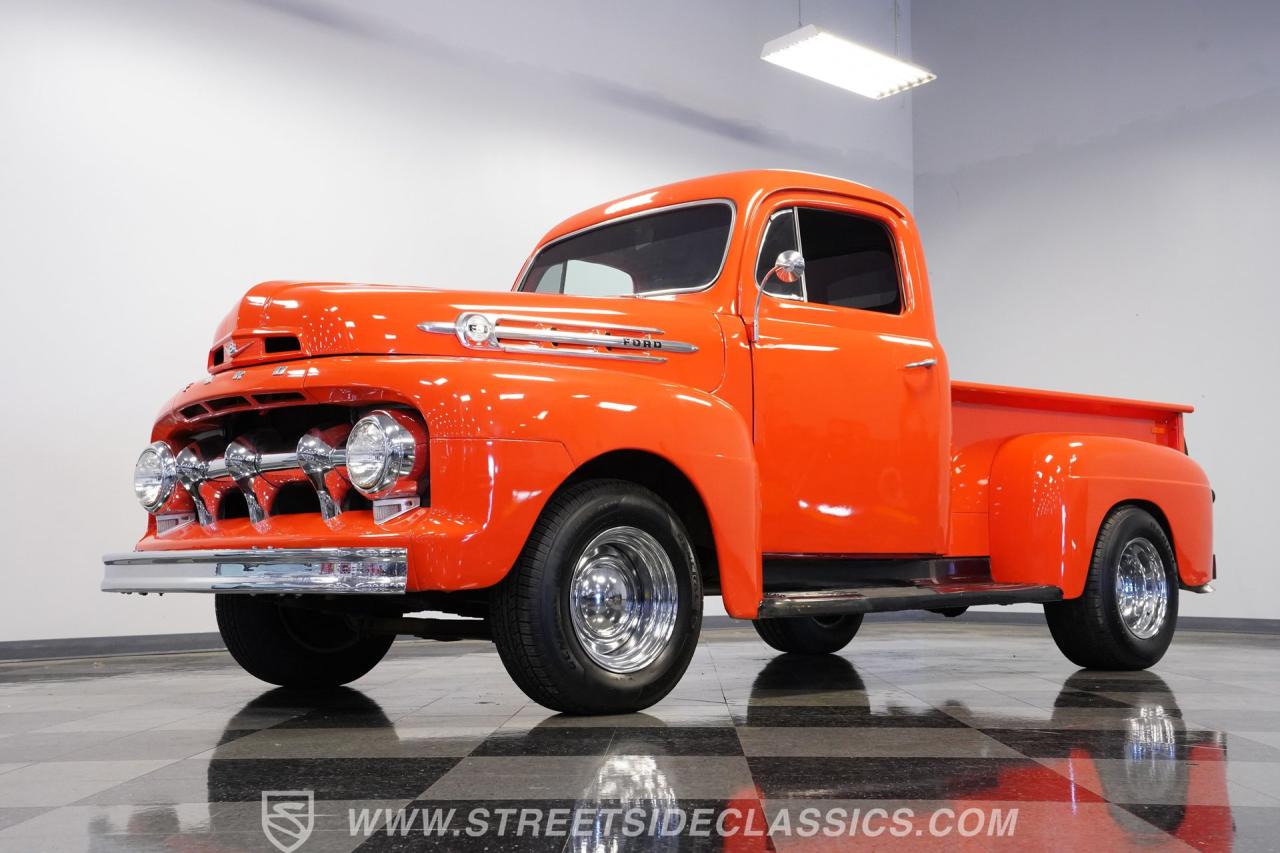 1952 Ford F-1