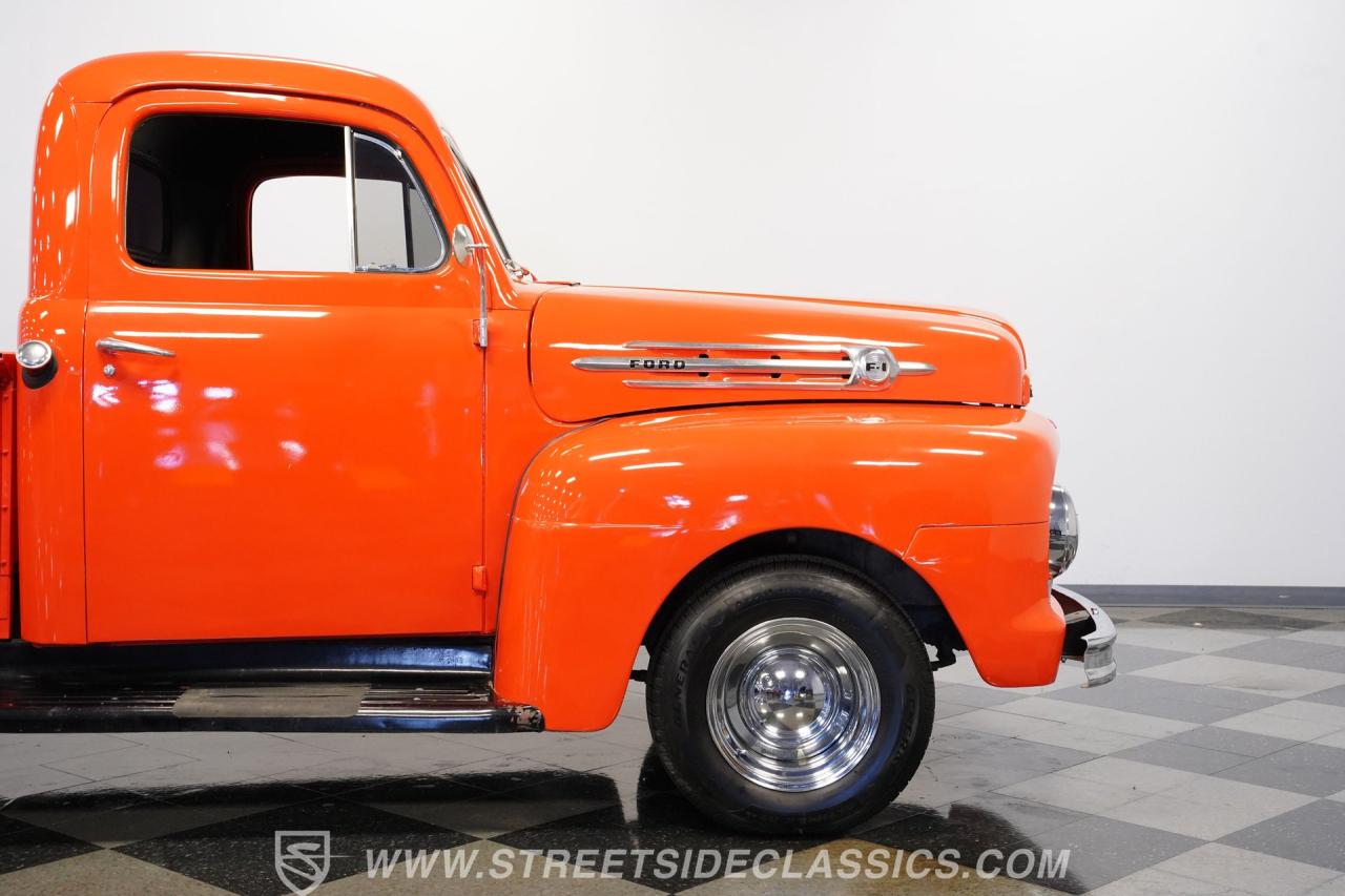 1952 Ford F-1