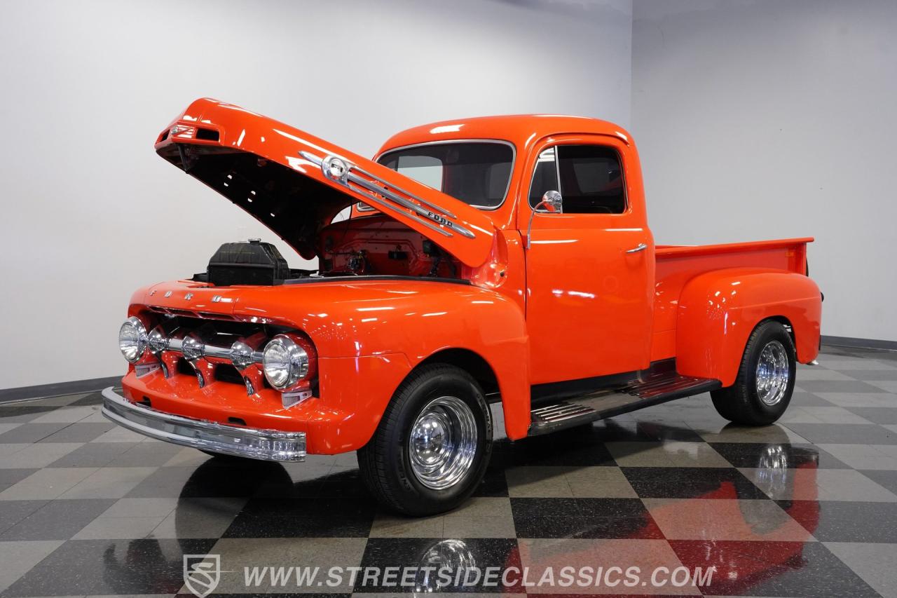 1952 Ford F-1