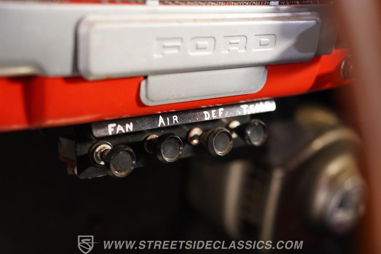 1952 Ford F-1