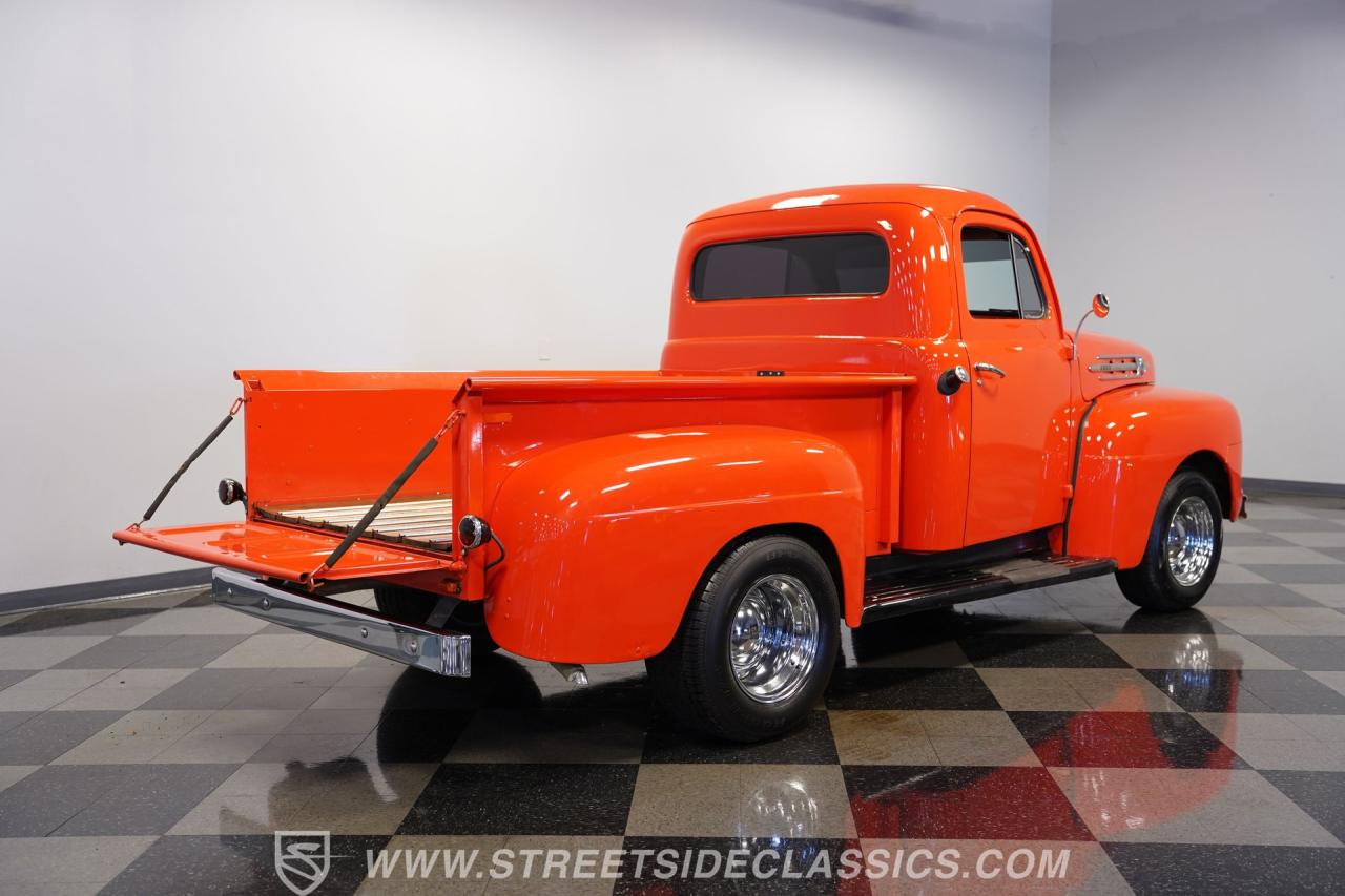 1952 Ford F-1